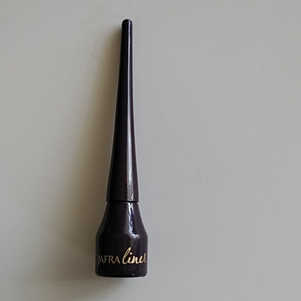 Onyx Liquid Eyeliner